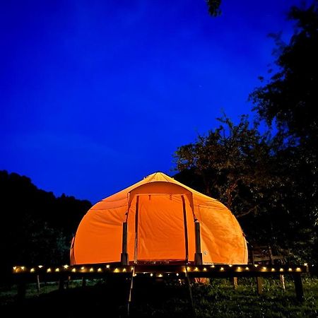 בראן Flore'S Garden Glamping מראה חיצוני תמונה