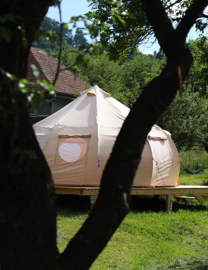 בראן Flore'S Garden Glamping מראה חיצוני תמונה