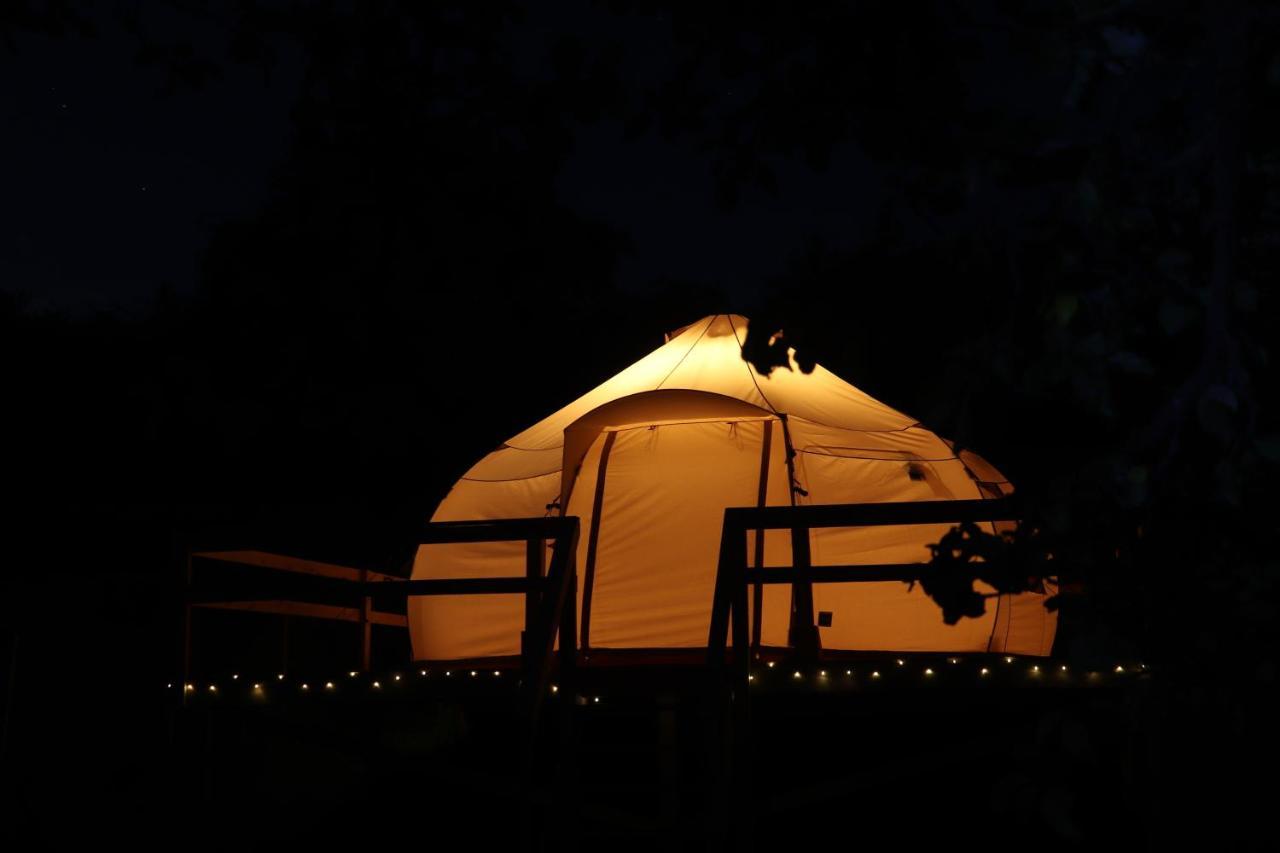 בראן Flore'S Garden Glamping מראה חיצוני תמונה